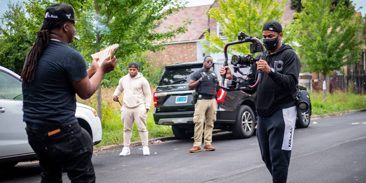 Chicago rapper Dreadrock shooting a music video